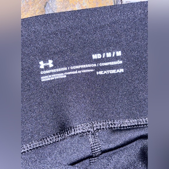 Under Armour HeatGear Compression Pants Women's Medium Black Tights EUC - Picture 4 of 6